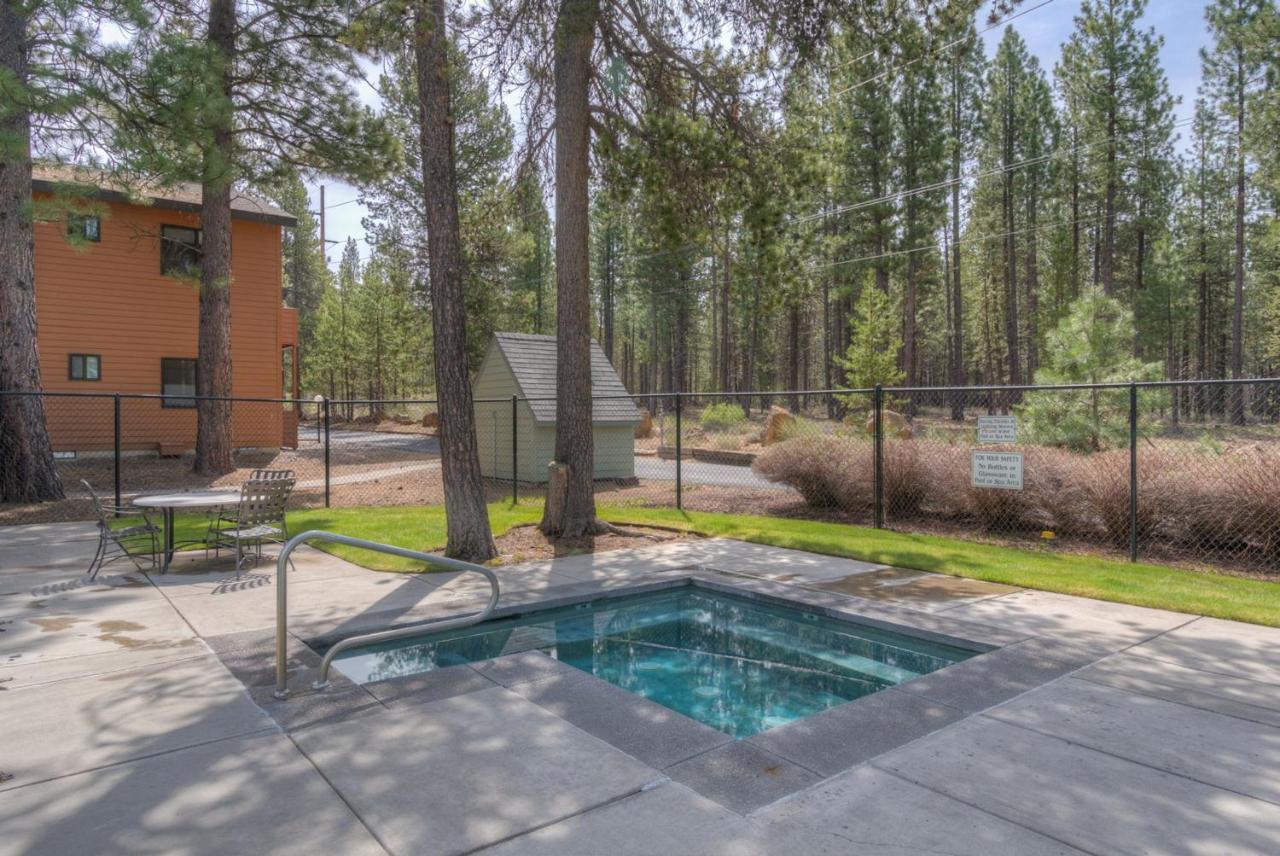 Powder Village Condo 8-B By Village Properties At Sunriver Bend Exterior photo